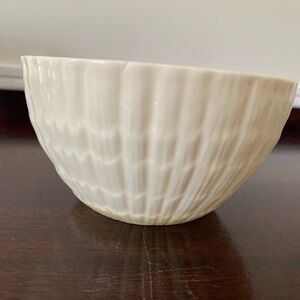 Belleek Cream Ceramic Art Bowl with Fluted Design